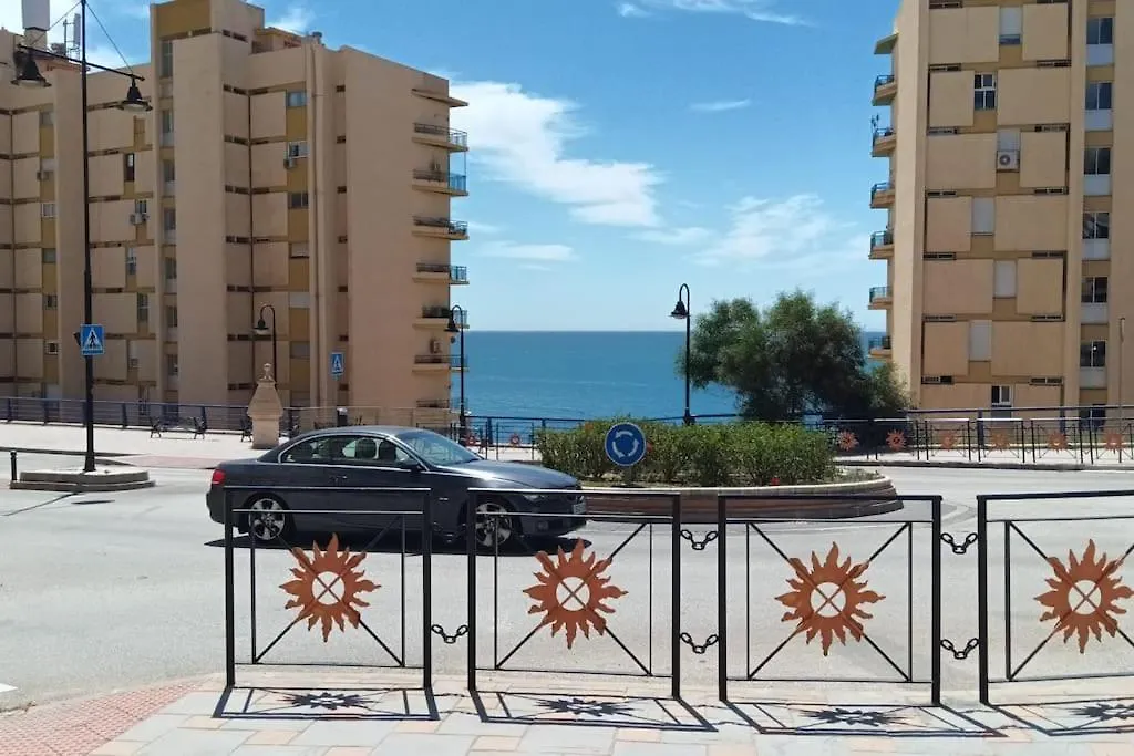 Apartamento En Playa Carvajal contacts